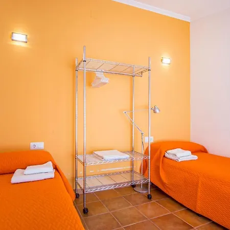 6 Bedroom Gorgeous In